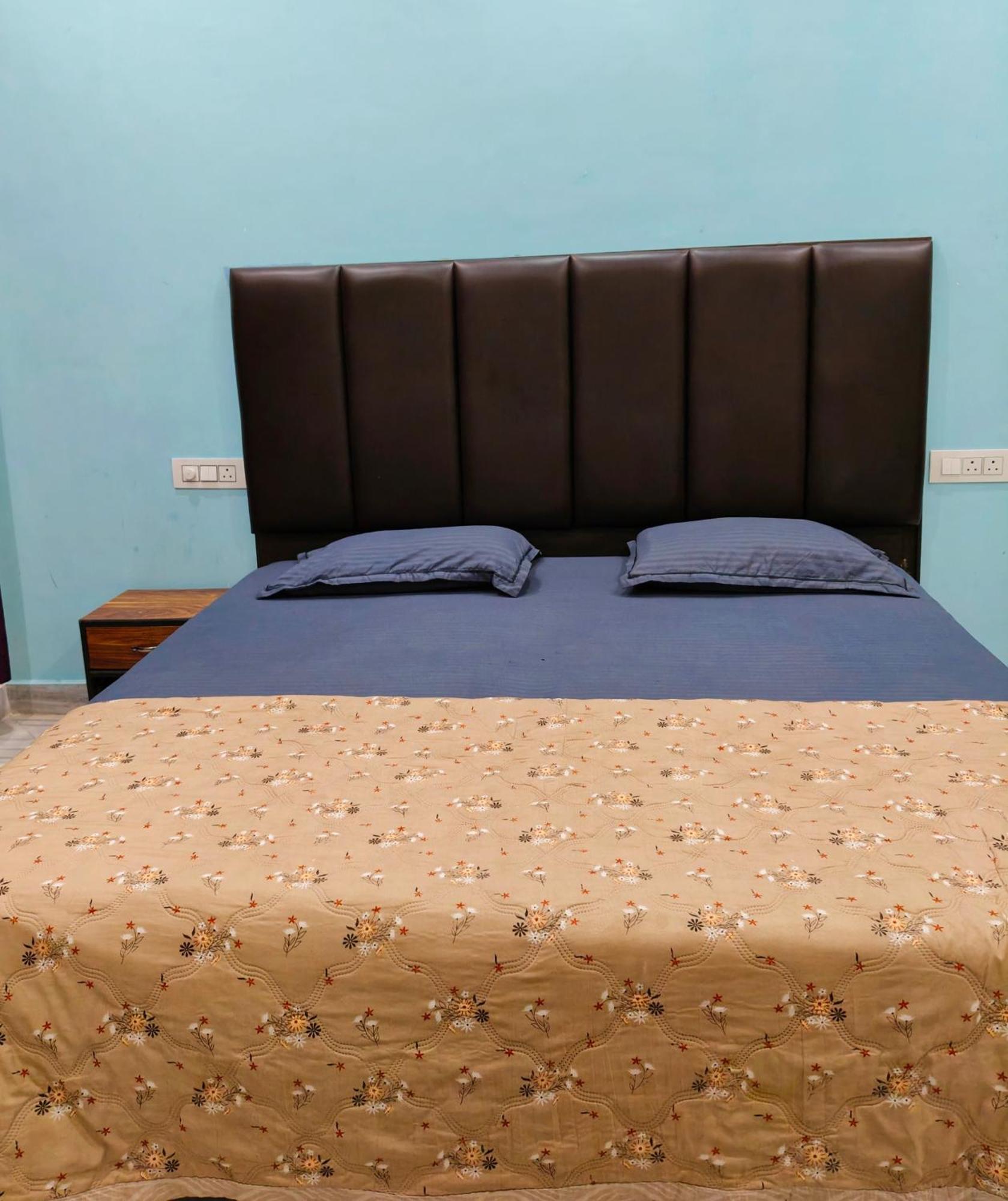 Deepak Homestay Risikés Kültér fotó